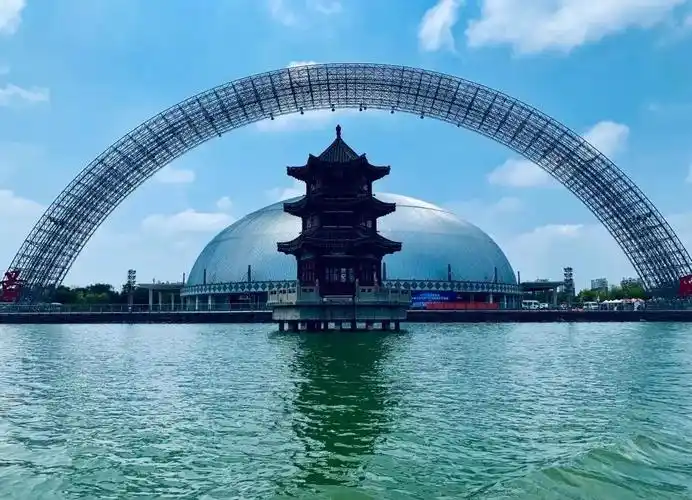 Dongchang Lake
