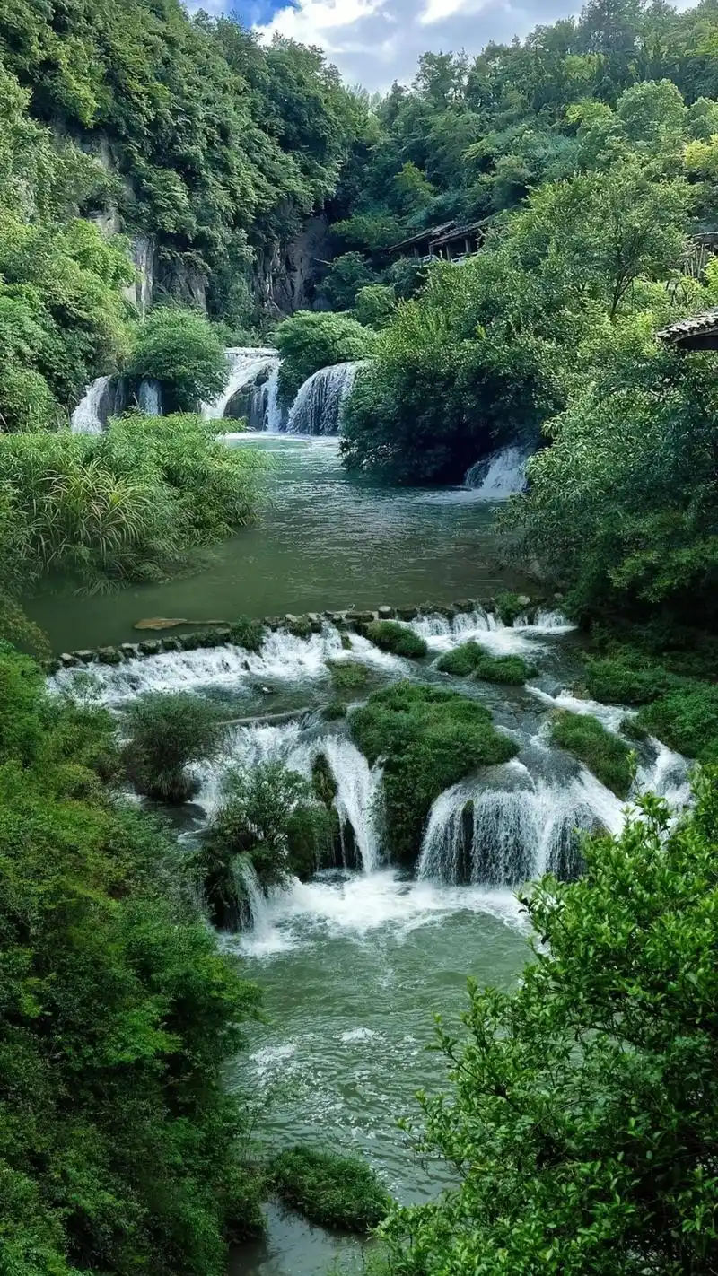 Tianhe Pond Scenic Area