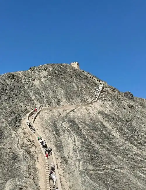 Hanging Great Wall
