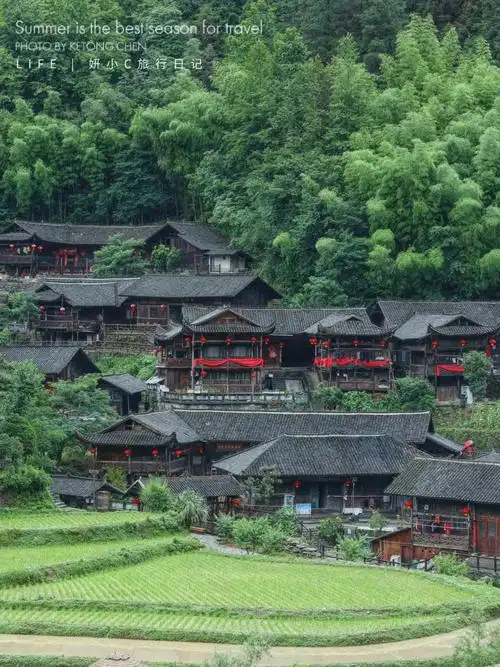Tujia Folk Customs Village