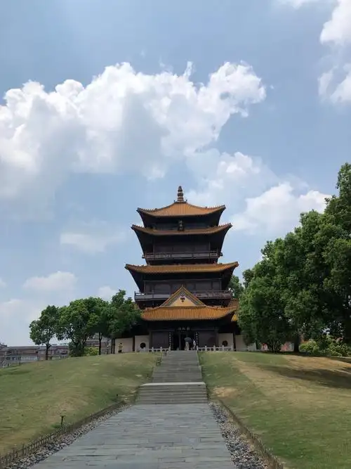 Dragon Pearl Pavilion
