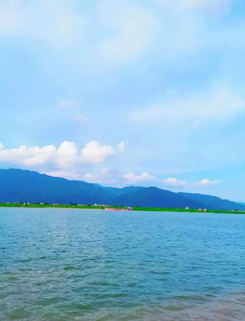 Yanzhou Island
