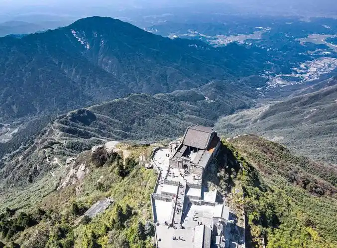 Zhurong Peak