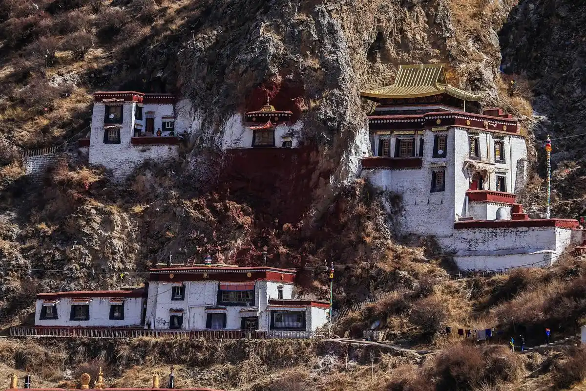 Zhaxigang Temple