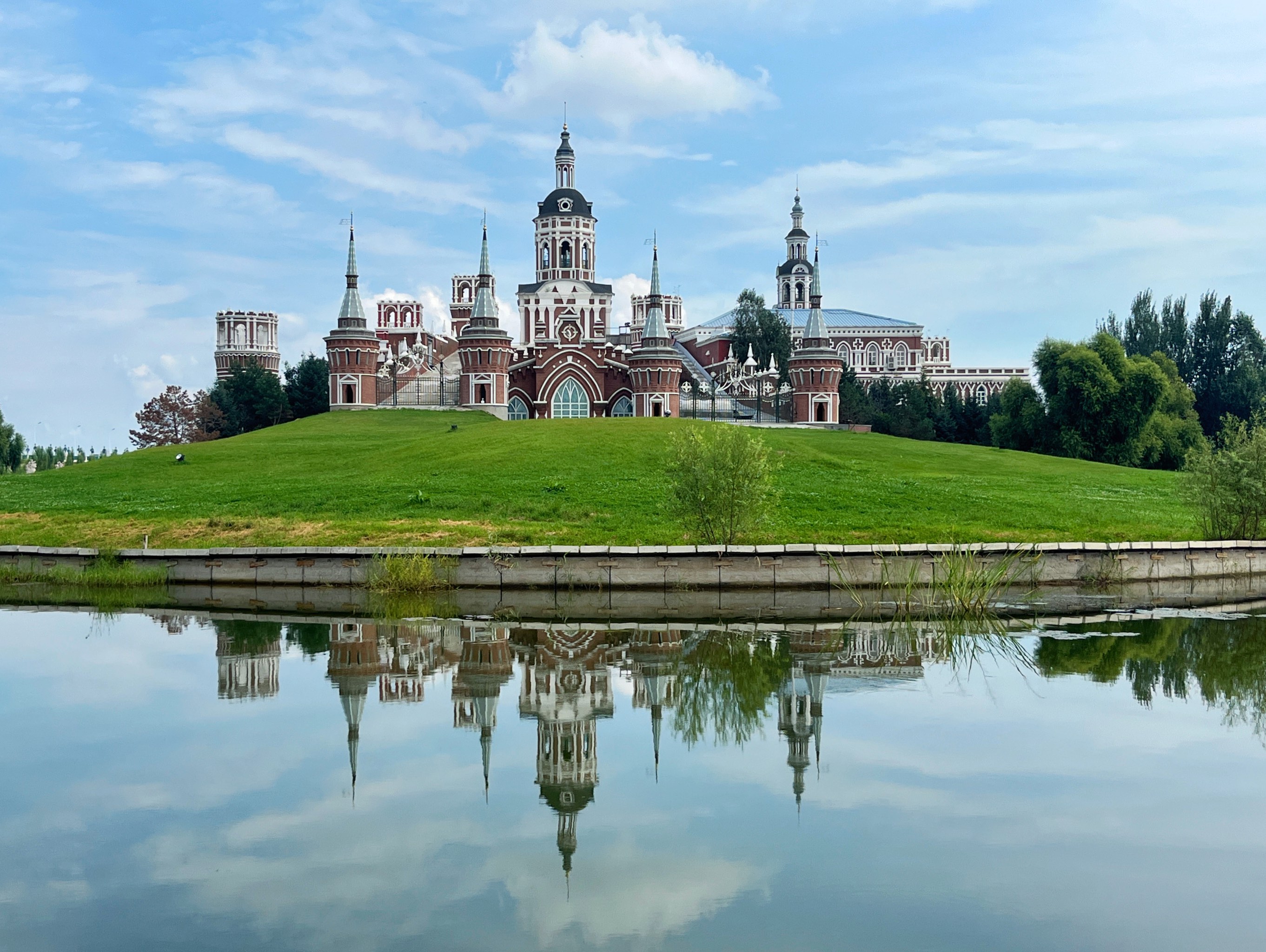 Volga Manor