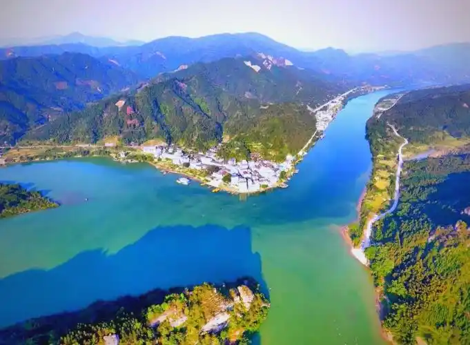Sanjiang Kou