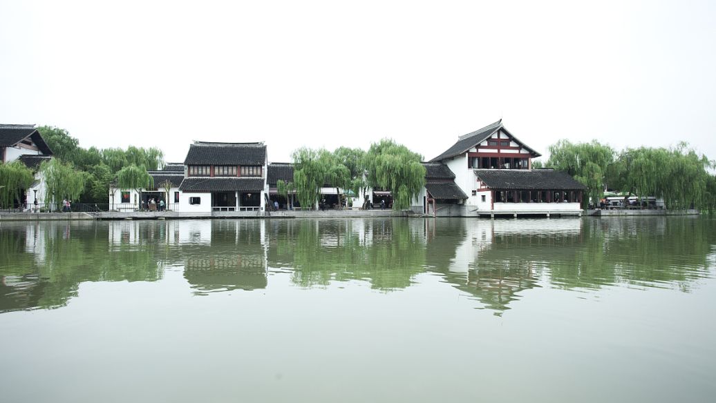 Slender West Lake