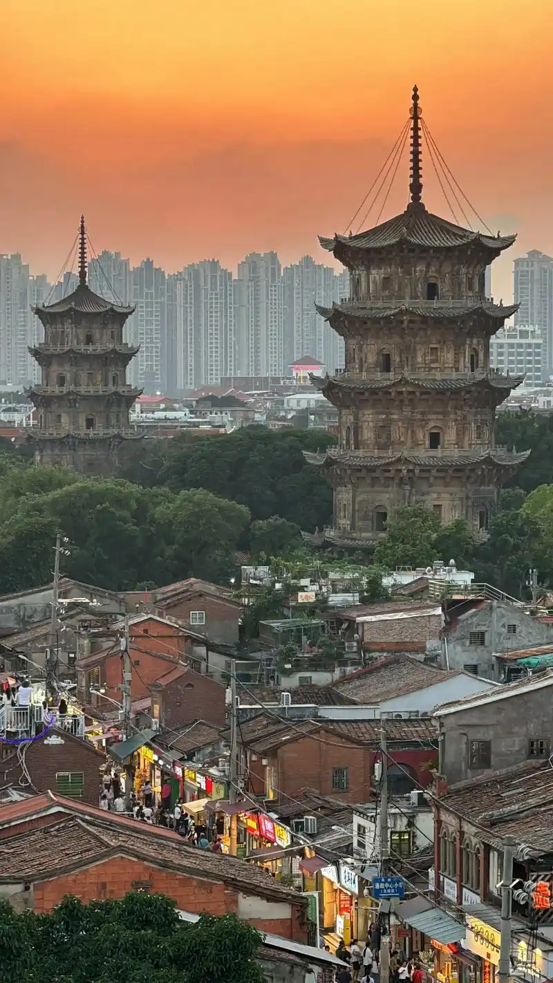 East and West Pagodas