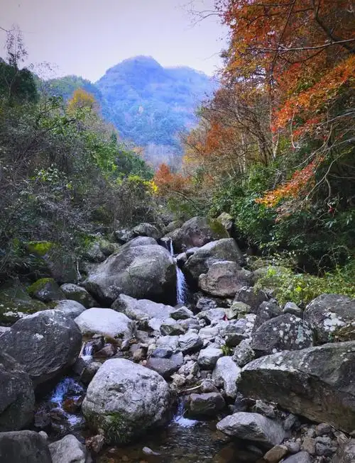 Longmen Mountain Scenic Area