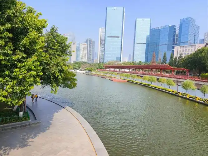 Qiandeng Lake